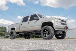 Chevrolet K3500 Suspension Lift Kit - Rough Country - 6 Inch Lift Kit | 8-Lug | V2 - '88-'00 Chevrolet K3500 Suspension Lift Kit - Rough Country - 6 Inch Lift Kit | 8-Lug | V2 - '88-'00